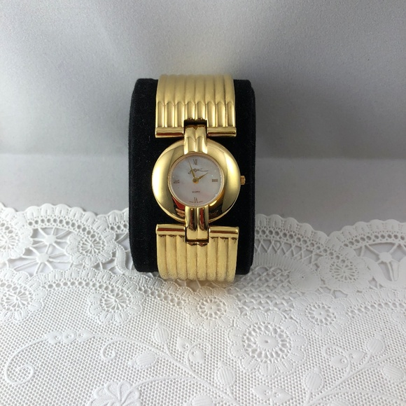 Vintage Gottex Bangle Bracelet MOP Face Watch main image 5